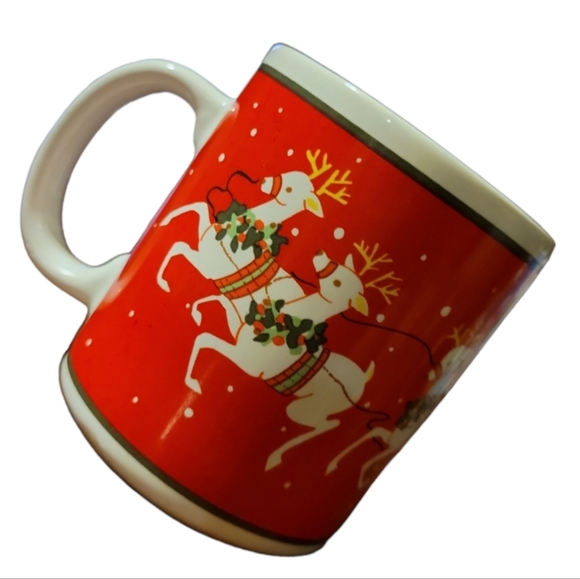 Vtg Santa Reindeer Sleigh Ceramic Mug Cup Coffee Tea Hot Chocolate - Picture 3 of 5